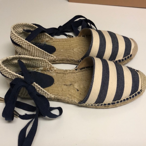 🎉HP!🎉Romena Handmade Lace-up Espadrilles - Picture 5 of 12